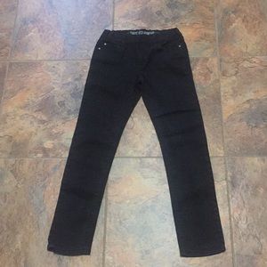 Girl’s black Jeggings!